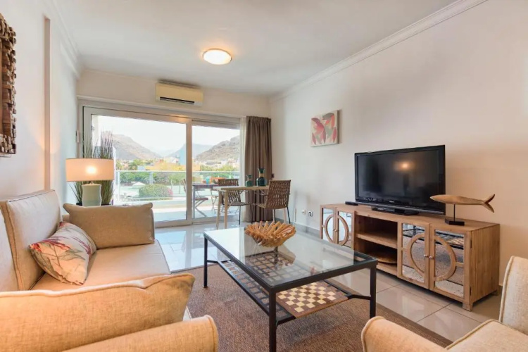 Deisy apartments 1G