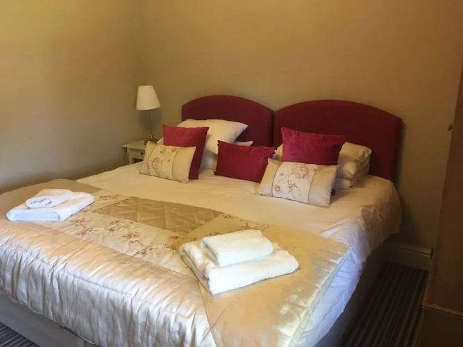 B&B 23