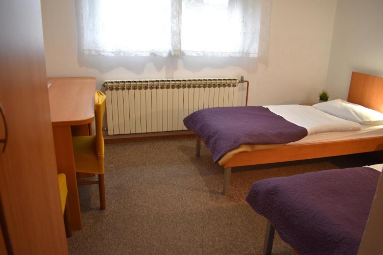 Economy Twin room