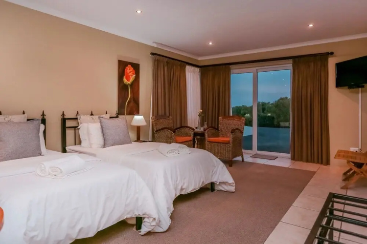 Franskraal Bed & Breakfast