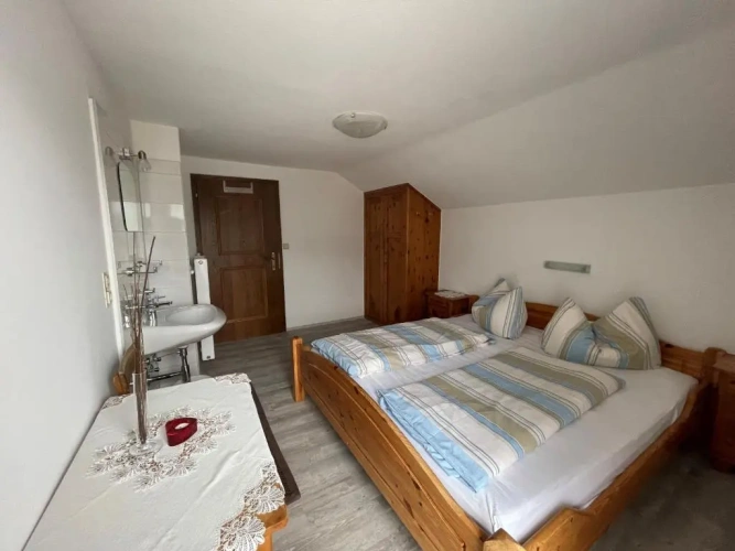 2 Bedrooms Apartment with balcony