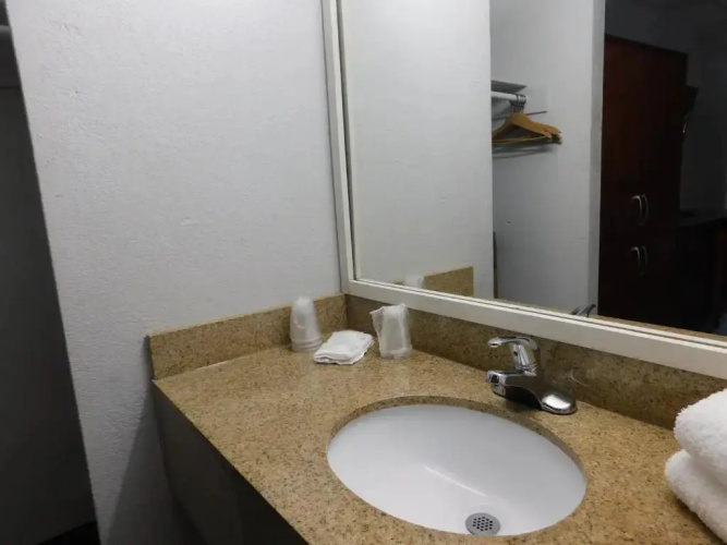 Knights Inn