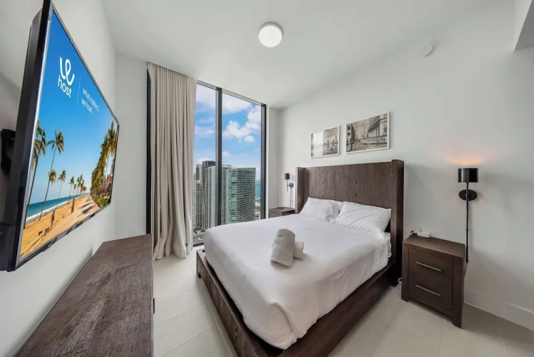 3 Bedrooms Deluxe Apartment with balcony and with ocean view