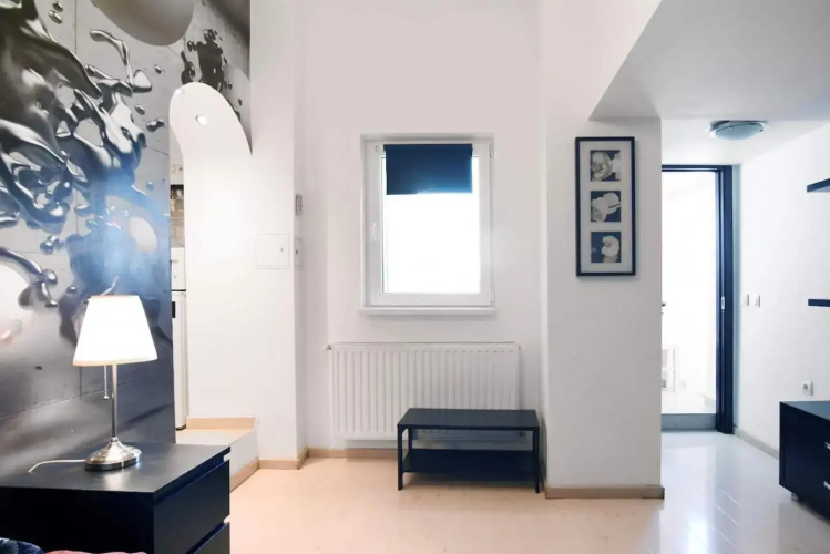 Carol Studio