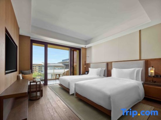 1 Bedroom Suite