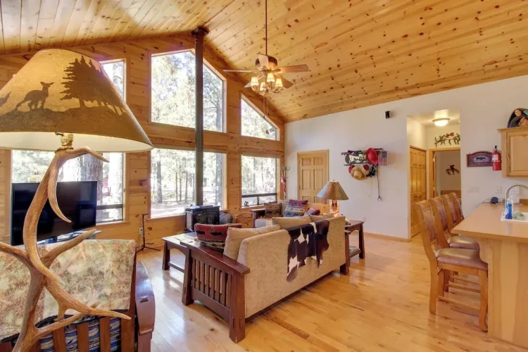 2 Bedrooms Cottage