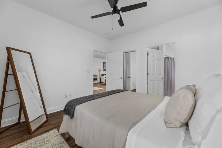 4855-101 Luster Leaf Circle 3 Bedroom Condo by Redawning