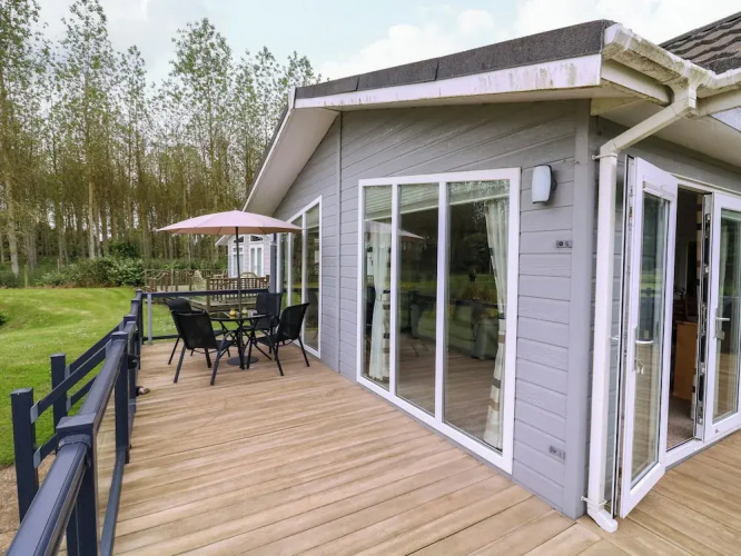 Owls Retreat, Lodge 11