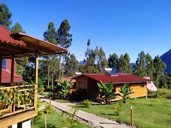 2 Bedrooms Bungalow