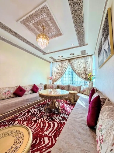 3 Bedrooms Apartment with balcony and with city view