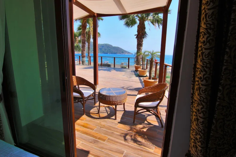 Ekincik Beach Hotel