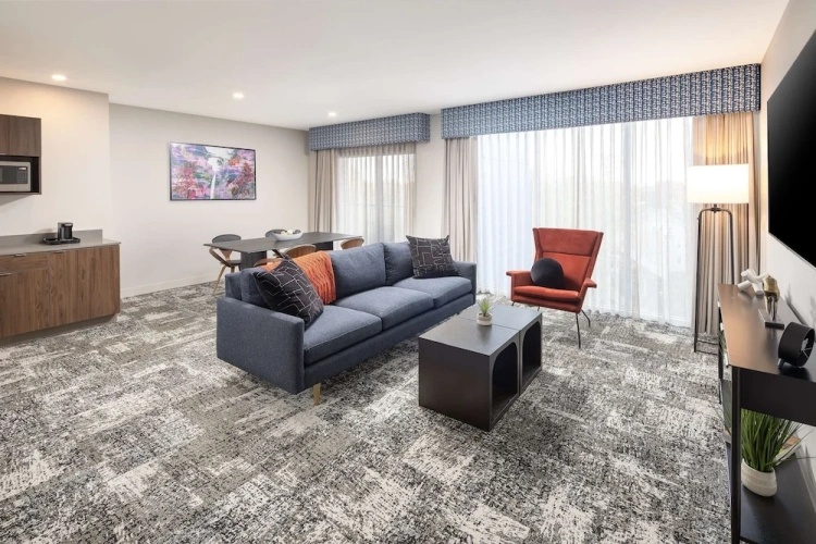 Double Suite