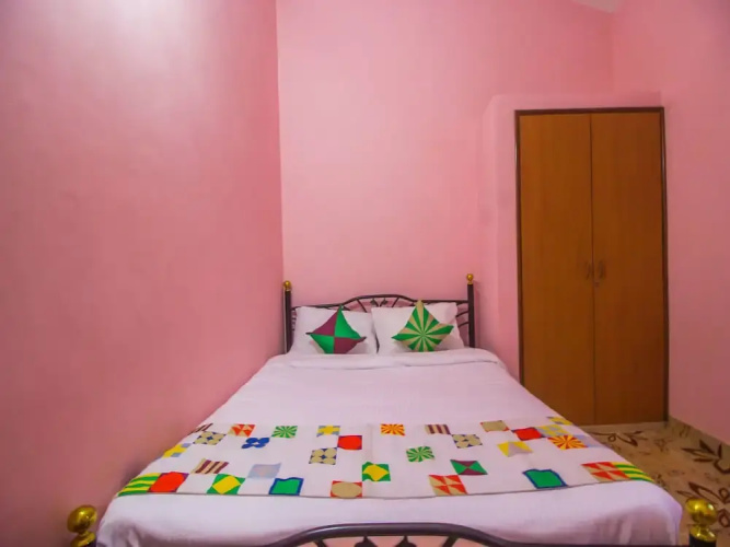 Villa Sanrit By OYO Rooms