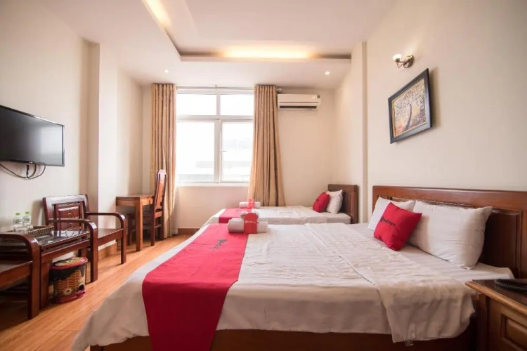 Standard Triple room