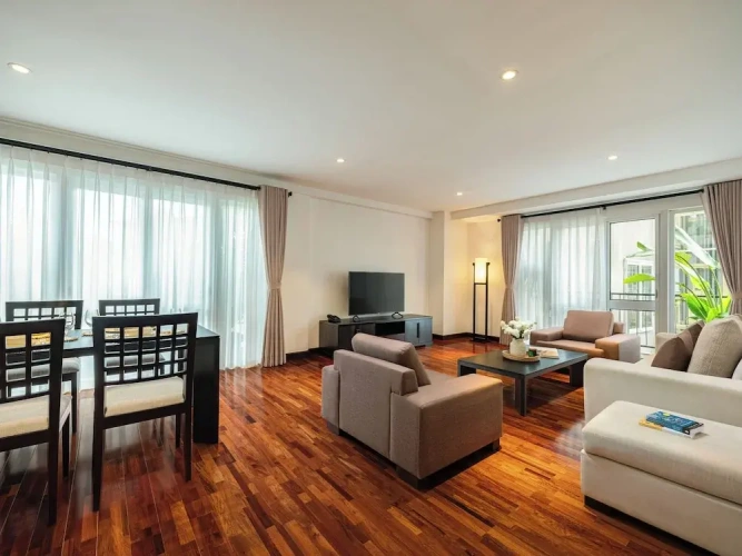 Deluxe Apartment