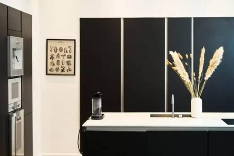 Luxe Apartment Escape