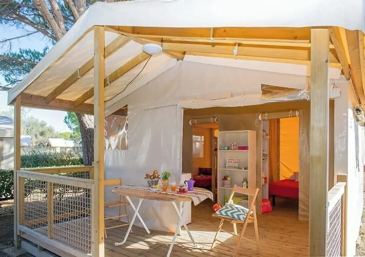 2 Bedrooms Tent