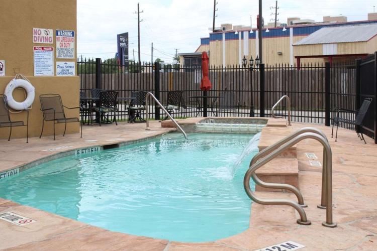 Comfort Suites near Texas Medical Center – NRG Stadium photo 18