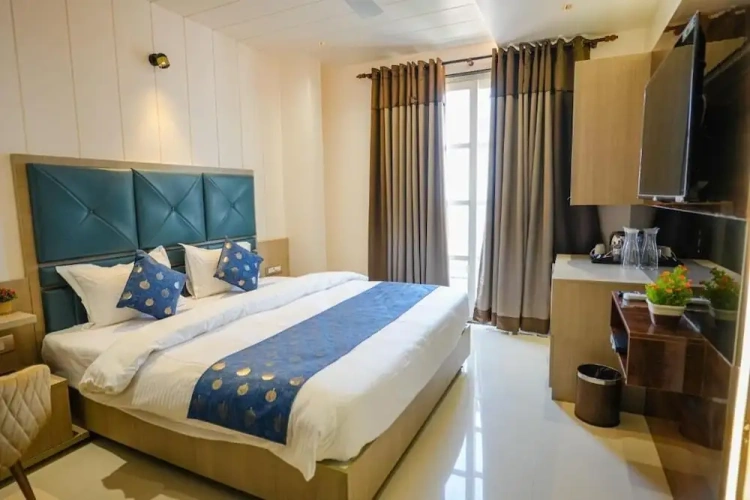 Premium room