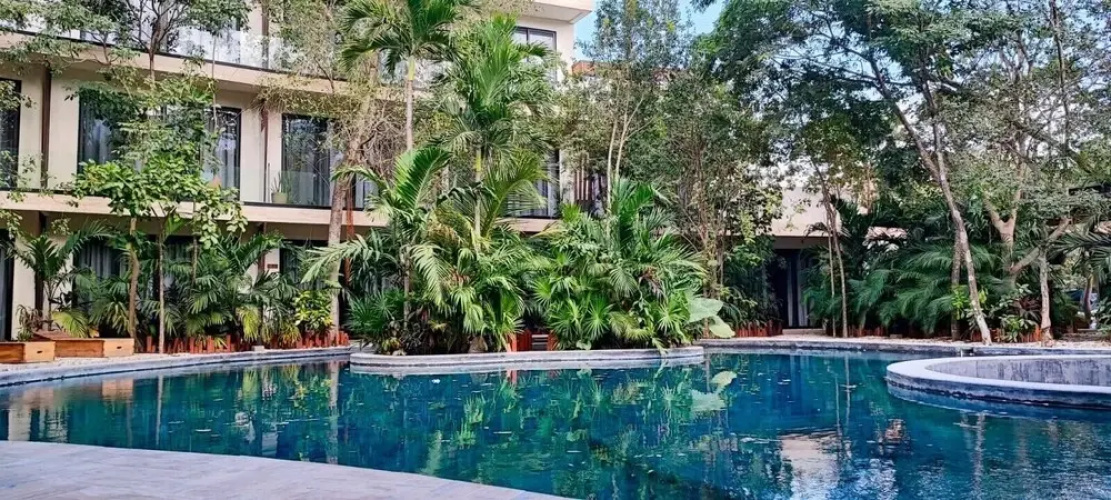 Meraki Luxury Condo by Marea