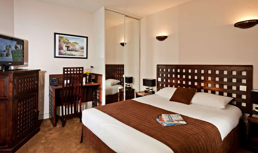Best Western le Comtadin Hotel
