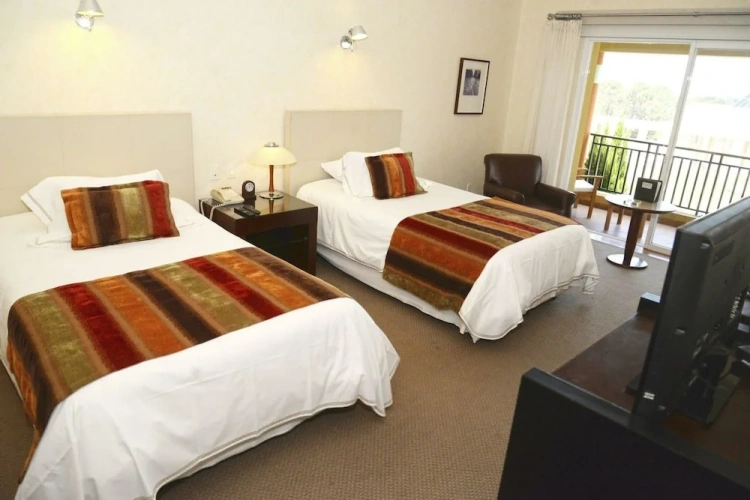 Deluxe Twin room with balcony