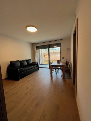 2 Bedrooms Apartment with balcony