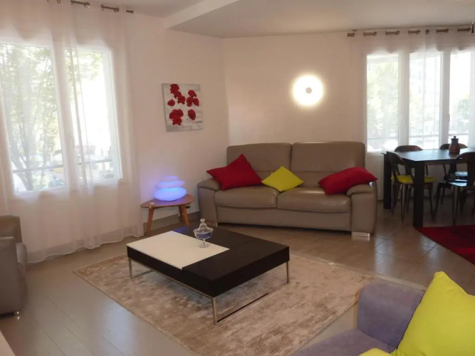 Superbe Appartement Parc Tête d'Or, 92 M2 , Parking