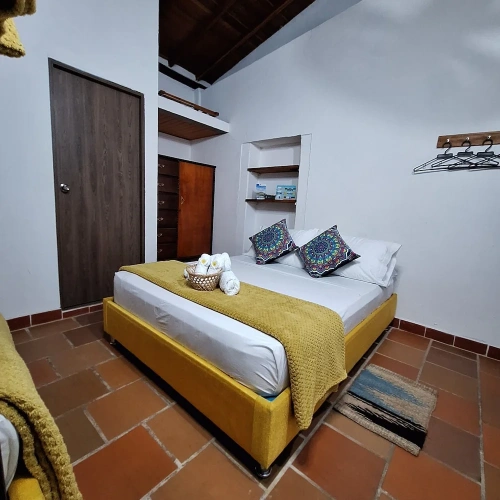 Deluxe Quadruple room with courtyard view