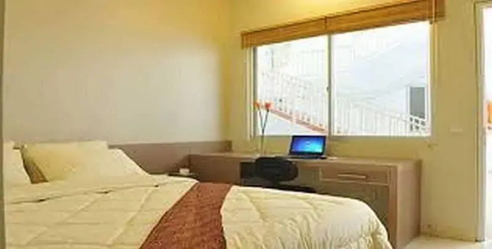 Legreen Suite 2 Pejompongan