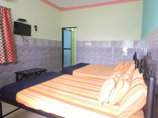Monica Guest House