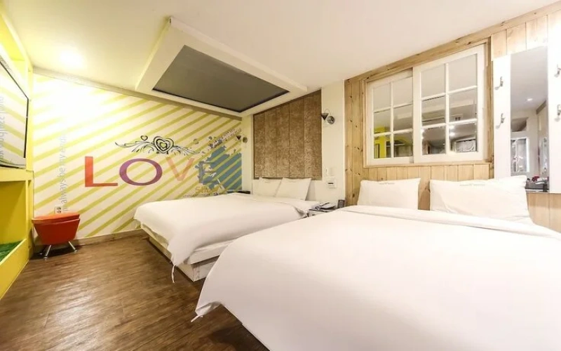 Guest rooms