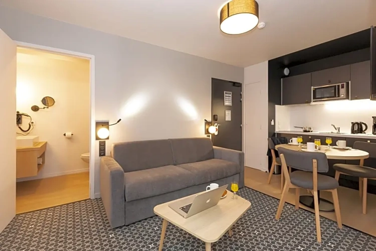 1 Bedroom Apartment