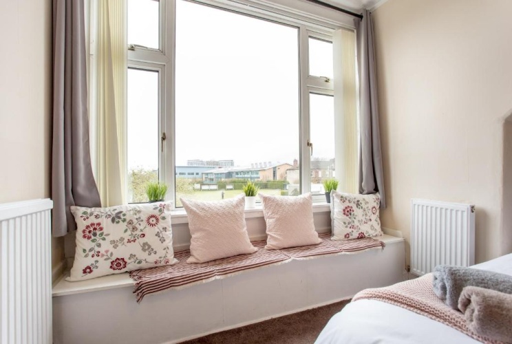 3 Bedrooms Cottage