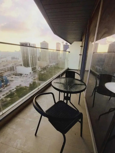 Stunning 1B With Balcony & City View - dubai