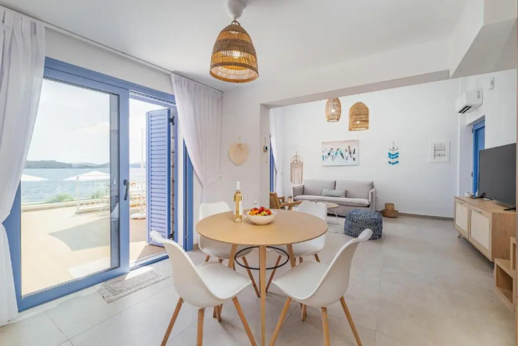 Lefkada Blue Luxury Apartments , Perigiali A2 deck level