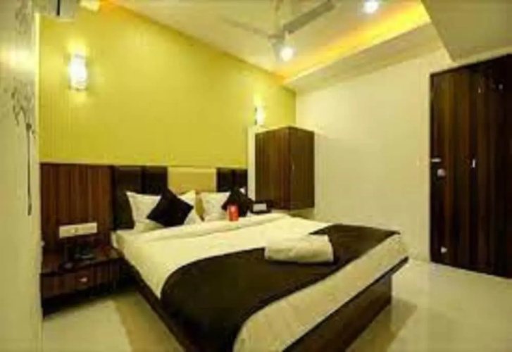 Hotel Satellite Inn