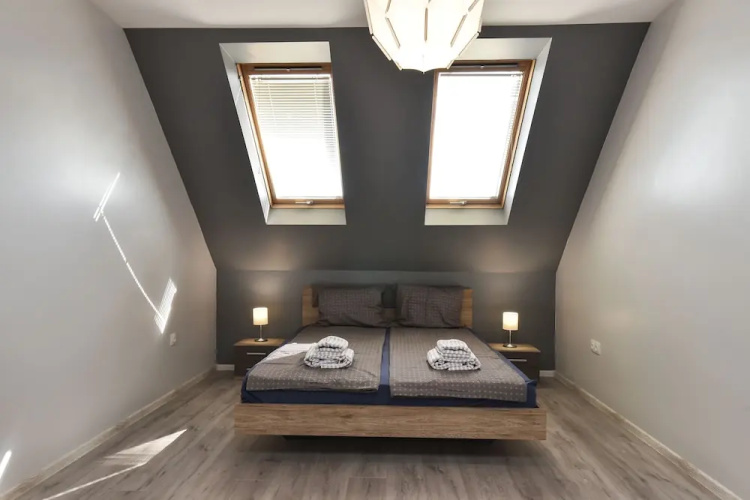 FM Deluxe 2-BDR Maisonette - Vitosha Mountain View