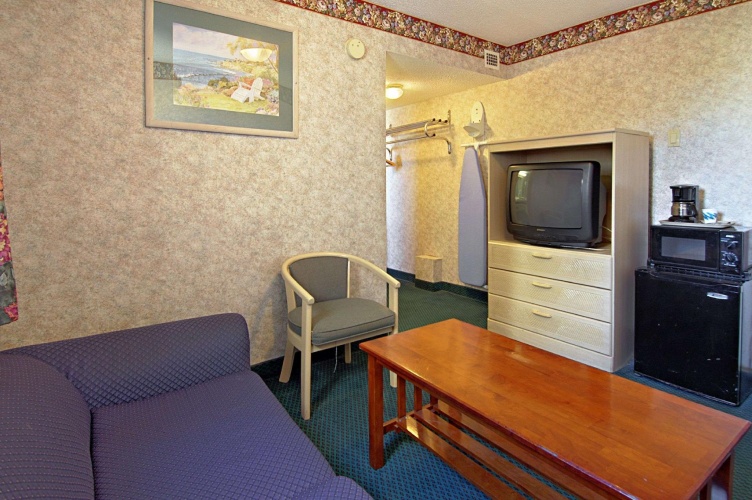 Quadruple Suite