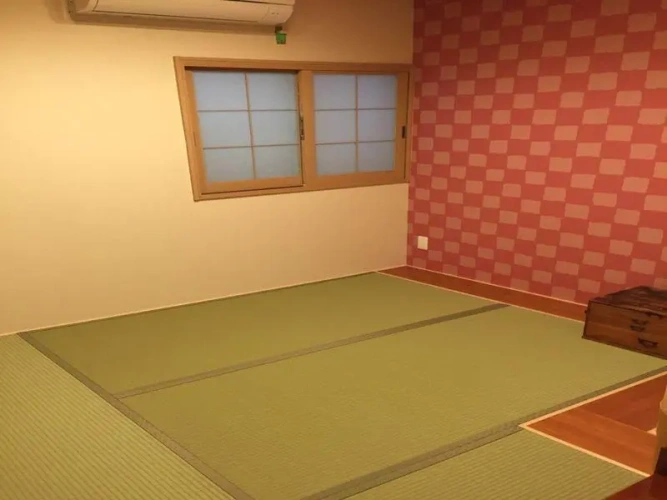 Economy Twin room