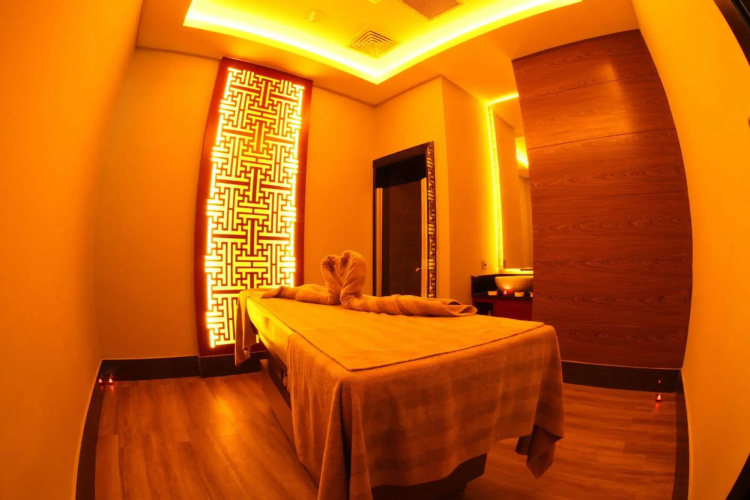 Diamond Premium Hotel & Spa