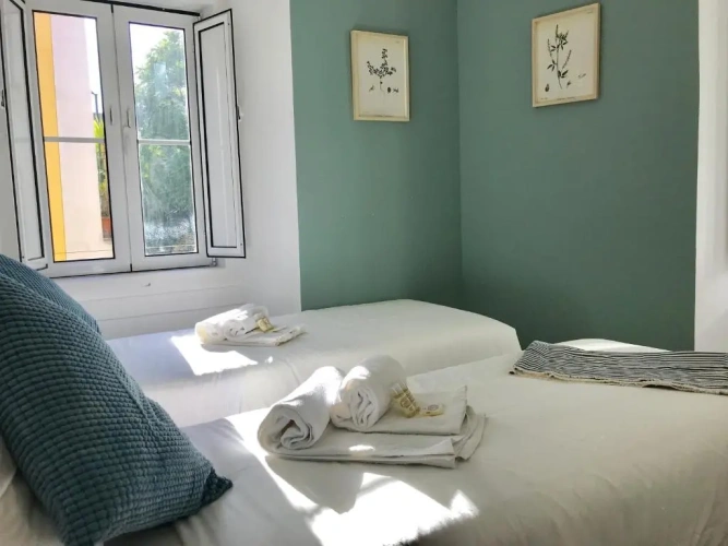 1 Bedroom Twin Apartment