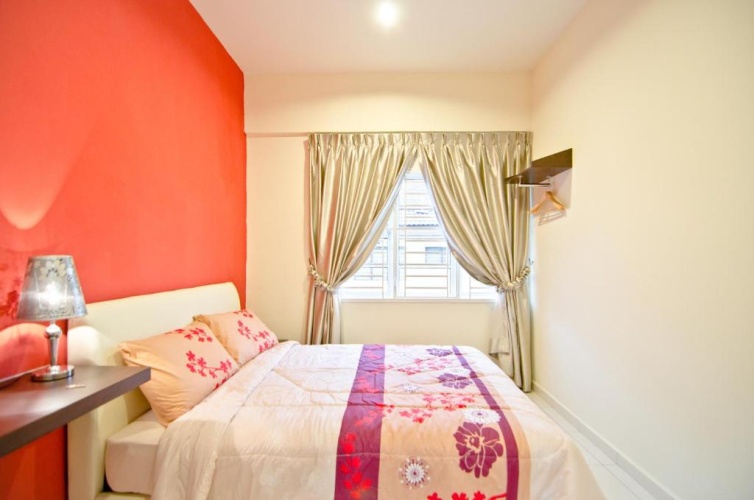 3 Bedrooms Apartment
