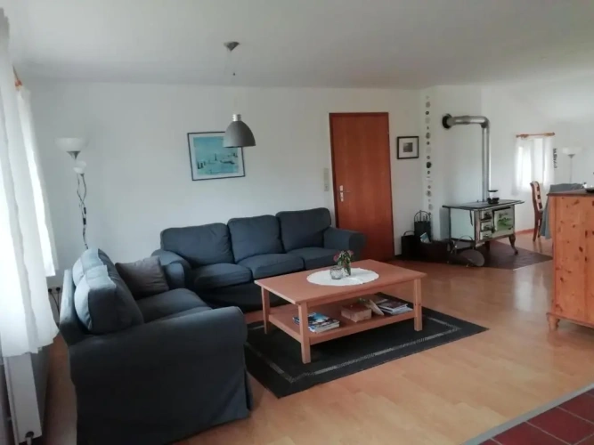 2 Bedrooms Cottage