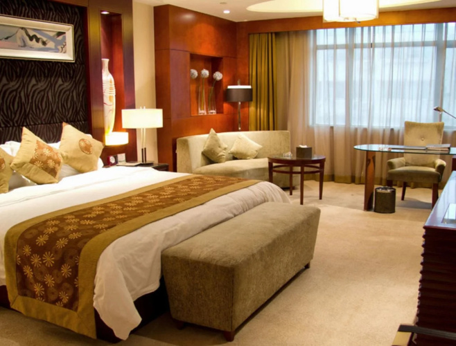 Yizui Crown Hotel
