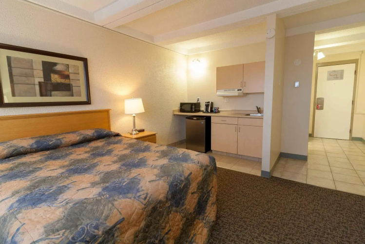 BCMInns Fort McMurray