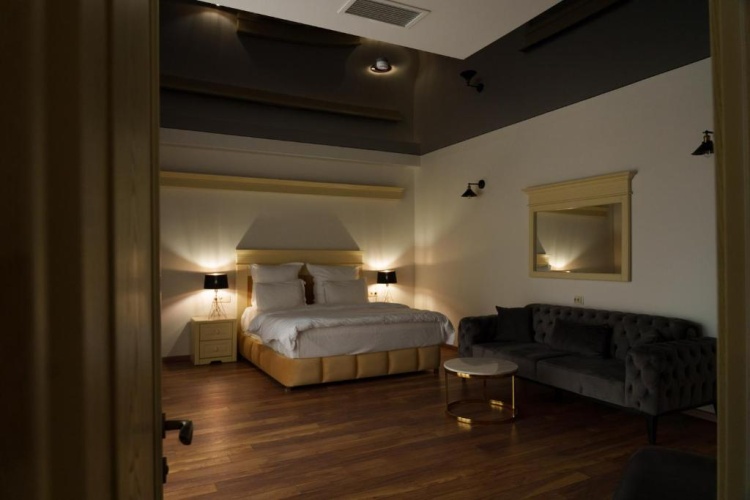 Superior Suite
