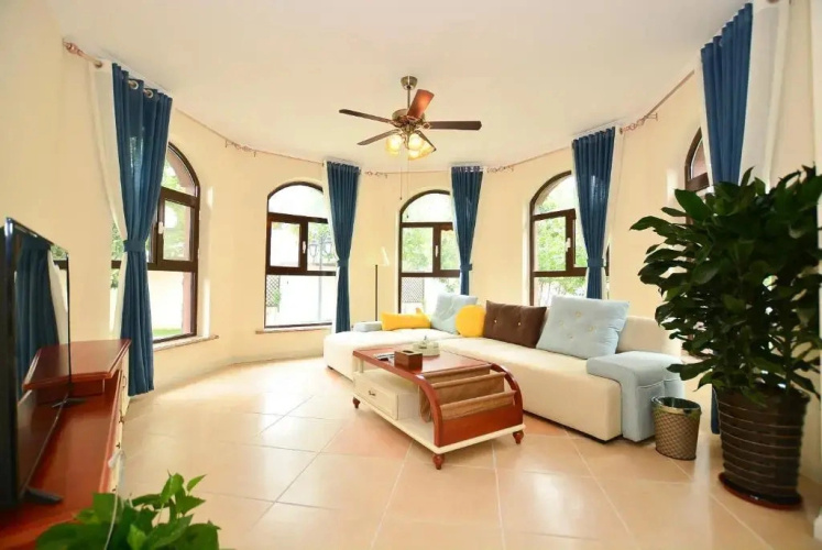 Yaduo Peacock Courtyard Service Apartment