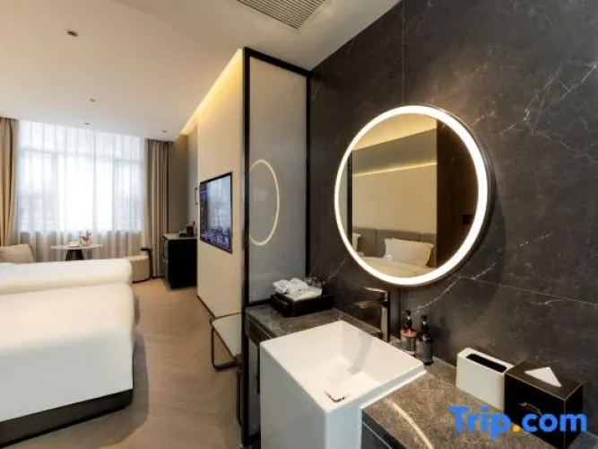 Standard Twin Family room
