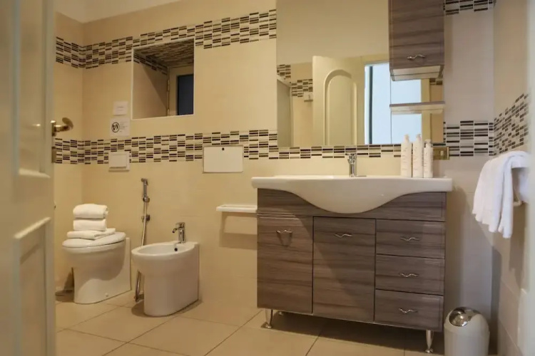 Piazza Dante Suites in Naples